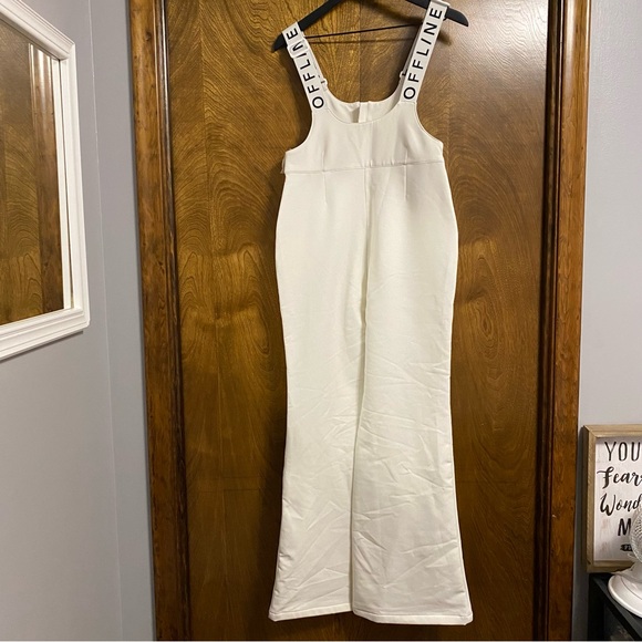 NWT Offline by Aerie S Snow bibs Snow pants Ski Winter Sledding water-resistant - Picture 2 of 10